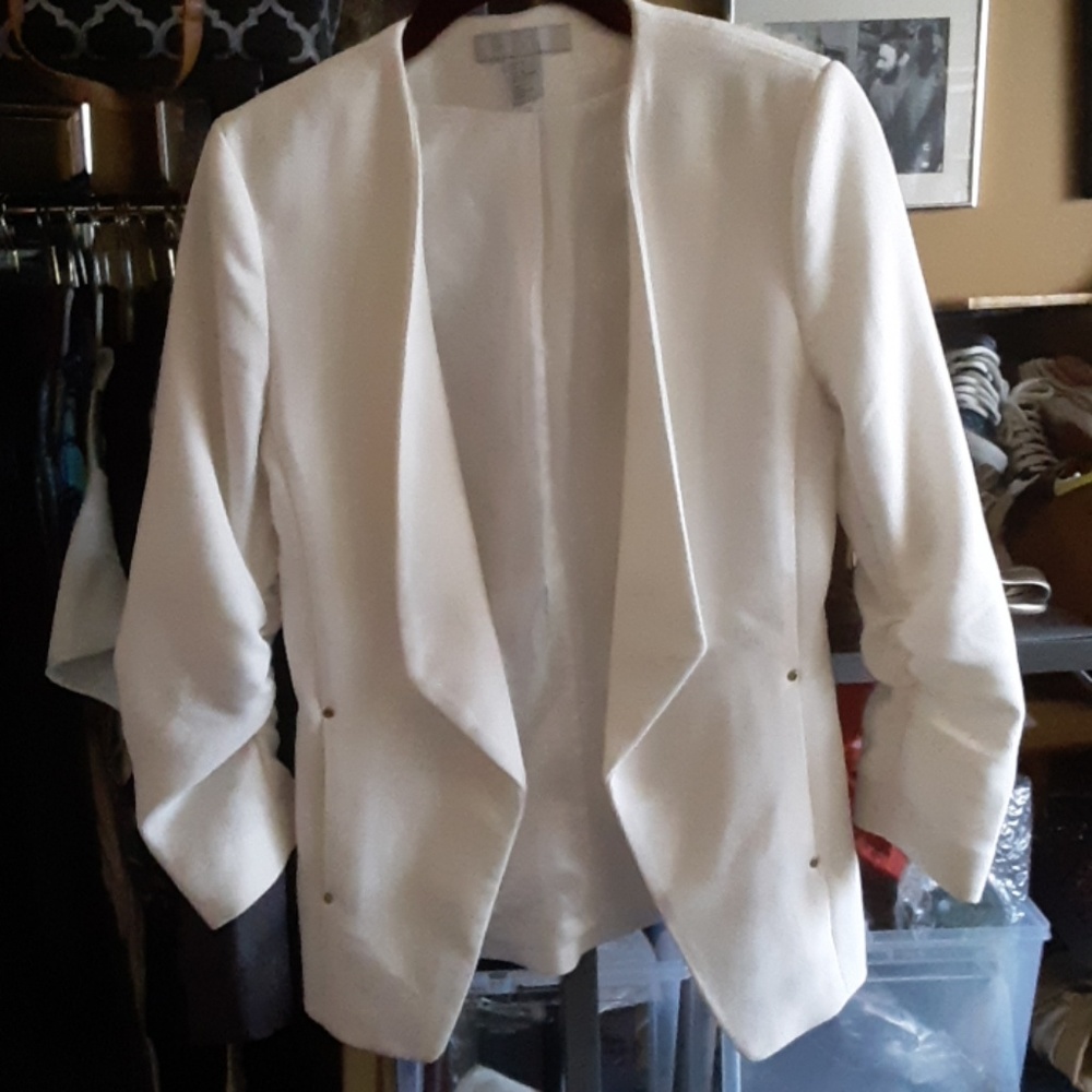 H&M WHITE LINED 3/4 Sleeved BLAZER Size 4